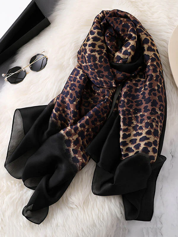 Stylish Leopard Gradient Silk Scarf - Image 2