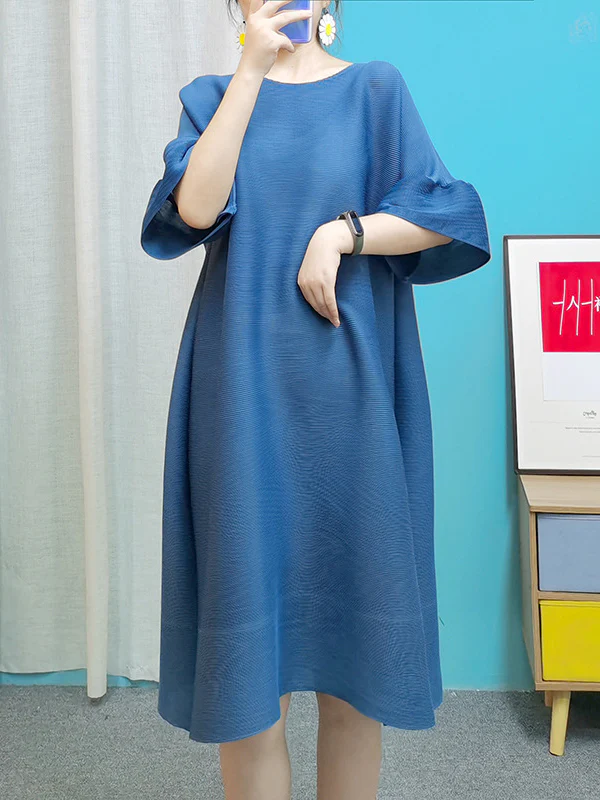 A-line Flared Sleeves Pleated Solid Color Round-neck Maxi Dresses Midi Dresses - Image 9