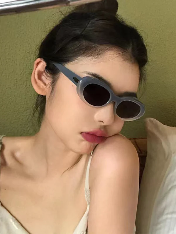 Stylish Selection Sun-Protection Geometric Sunglasses Accessories - Image 2