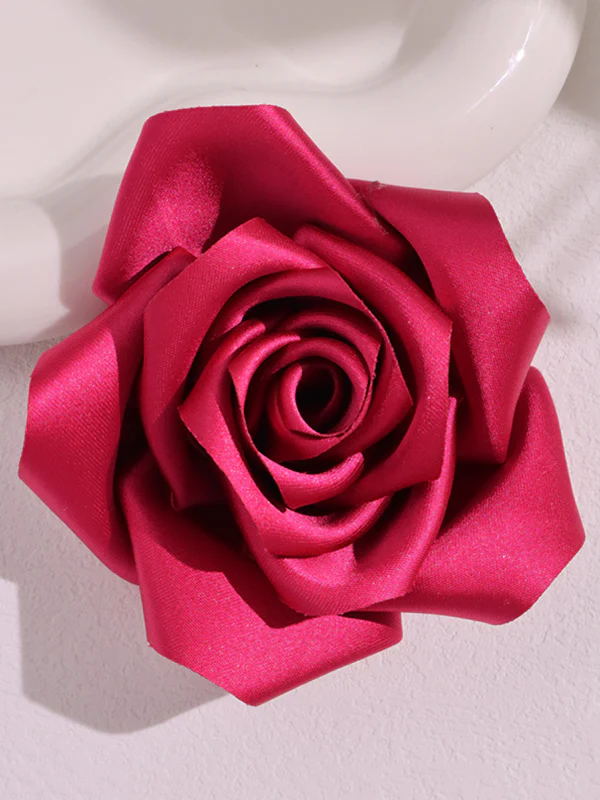 Three-Dimensional Flower Brooch Accessories - Image 10