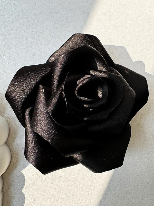 Three-Dimensional Flower Brooch Accessories - Image 4
