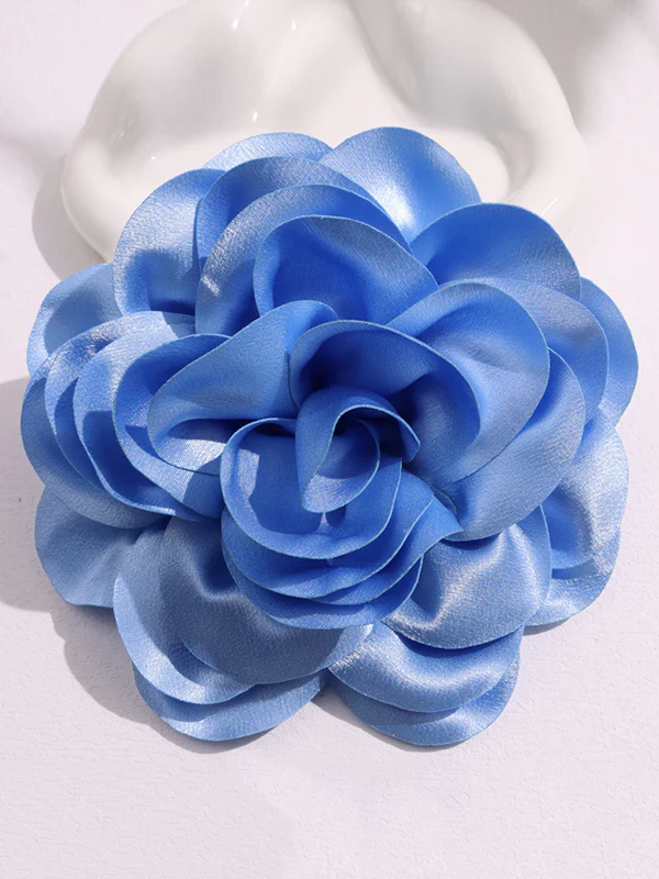 Three-Dimensional Flower Brooch Accessories - Image 10