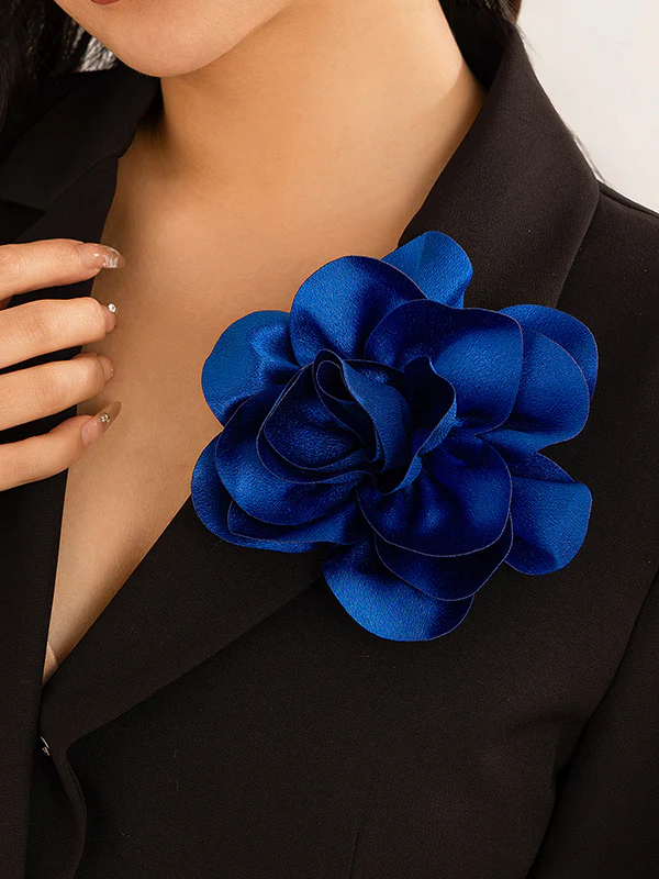 Three-Dimensional Flower Brooch Accessories - Image 18