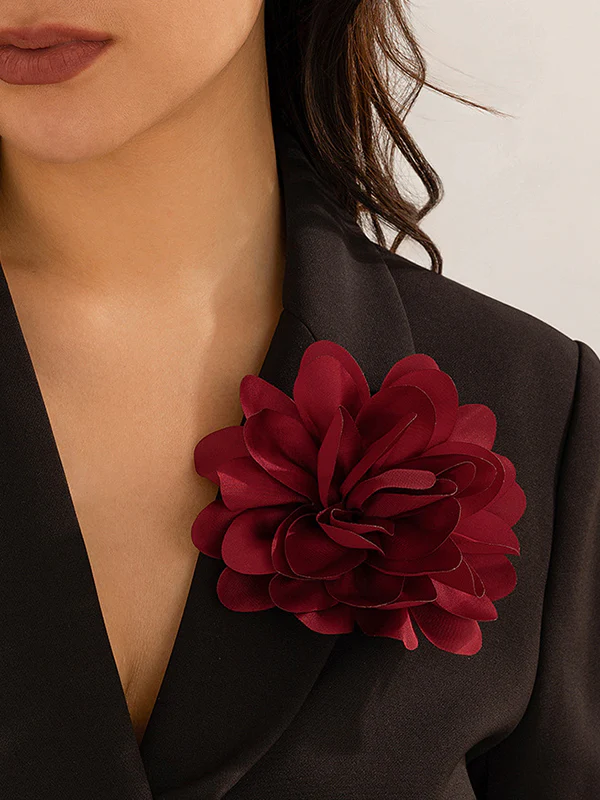 Three-Dimensional Flower Brooch Accessories - Image 24
