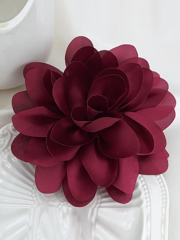 Three-Dimensional Flower Brooch Accessories - Image 40