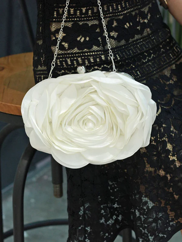 Three-Dimensional Flower Handbags - Image 2