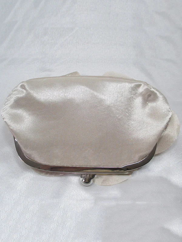 Three-Dimensional Flower Handbags - Image 20