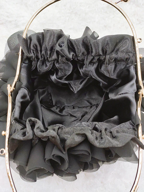 Three-Dimensional Flower Handbags - Image 11