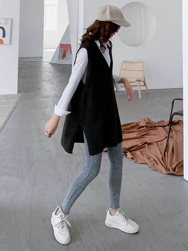 Trendy Sleeveless Split-Side Solid Color V-Neck Knitted Vest - Image 14