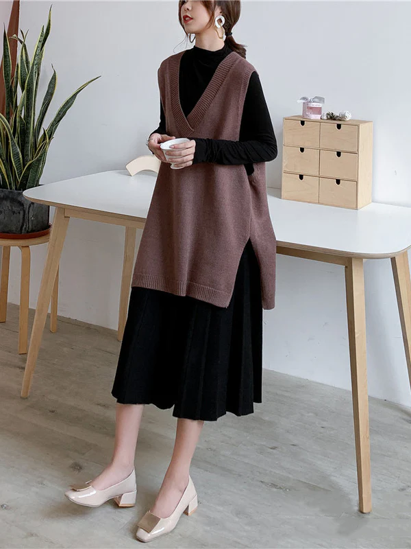 Trendy Sleeveless Split-Side Solid Color V-Neck Knitted Vest - Image 19