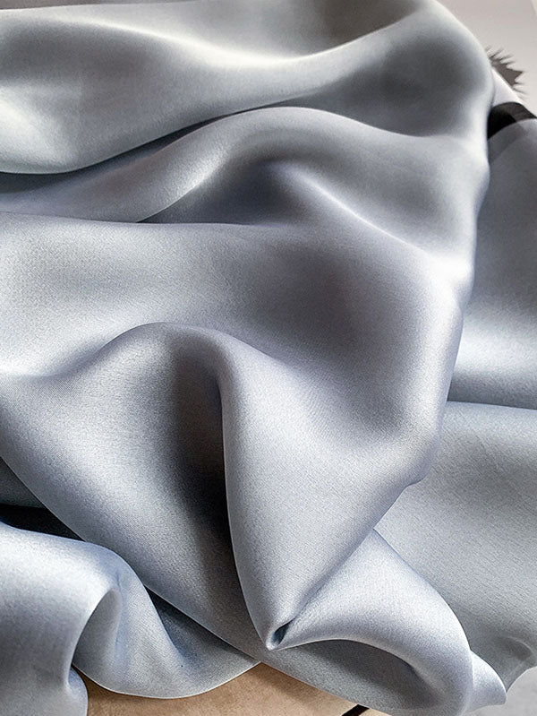 Urban Bow-Embellished Printed Contrast Color Shawl - Image 10