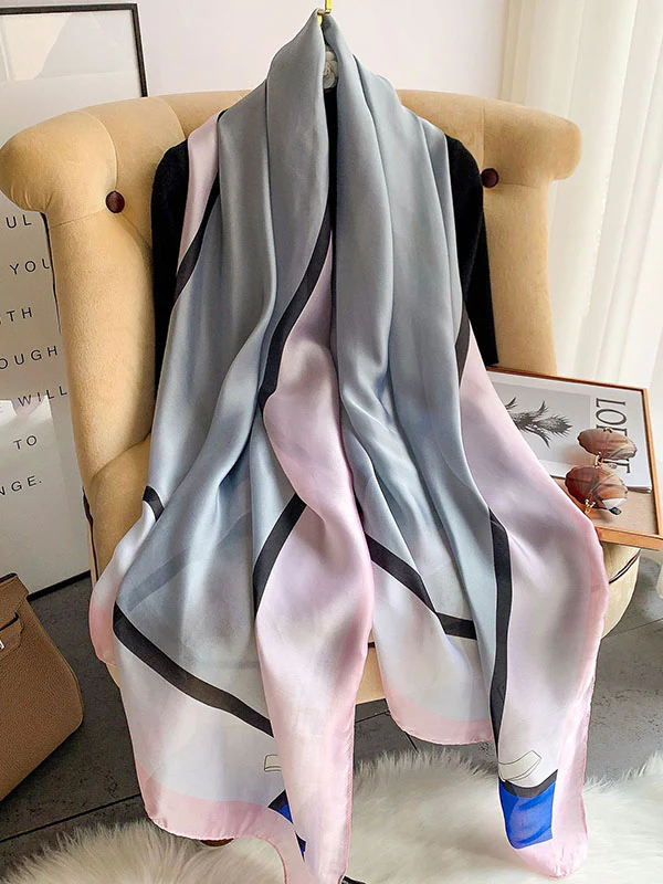 Urban Bow-Embellished Printed Contrast Color Shawl - Image 4