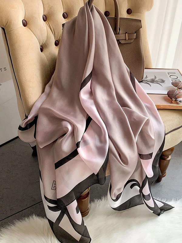 Urban Bow-Embellished Printed Contrast Color Shawl - Image 5