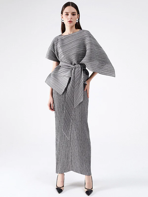 Urban Loose Solid Color Tied Pleated Top&V-Back Vest Dress Two Pieces Set - Image 3