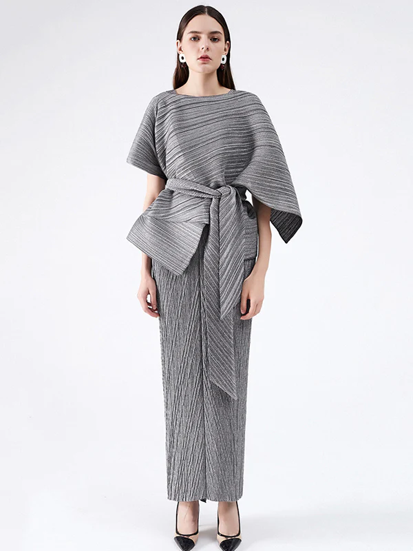 Urban Loose Solid Color Tied Pleated Top&V-Back Vest Dress Two Pieces Set - Image 4