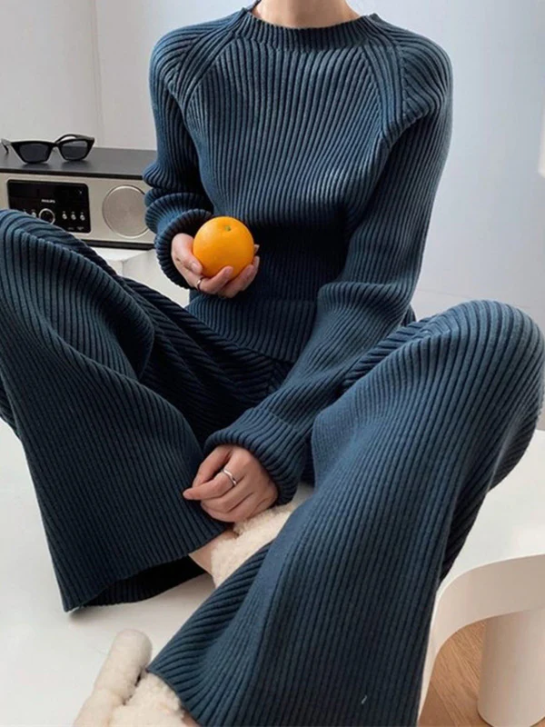 Urban Loose Solid Round-Neck Split-Side Sweater& Wide Leg Pants Suits - Image 2