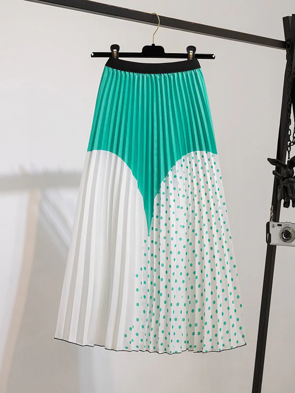 Urban Multi-Colored Printed High Waisted Pleated Skirt - Image 3