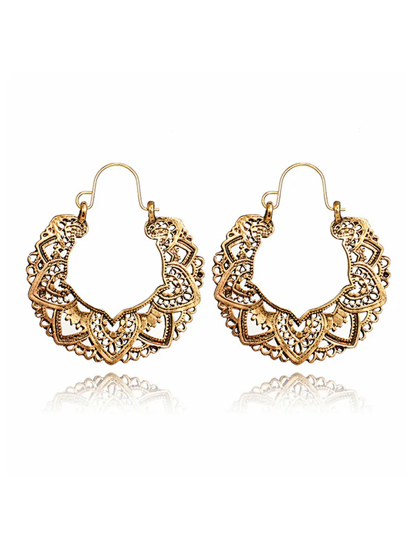 Vintage Alloy Hollow Flower Earrings - Image 4