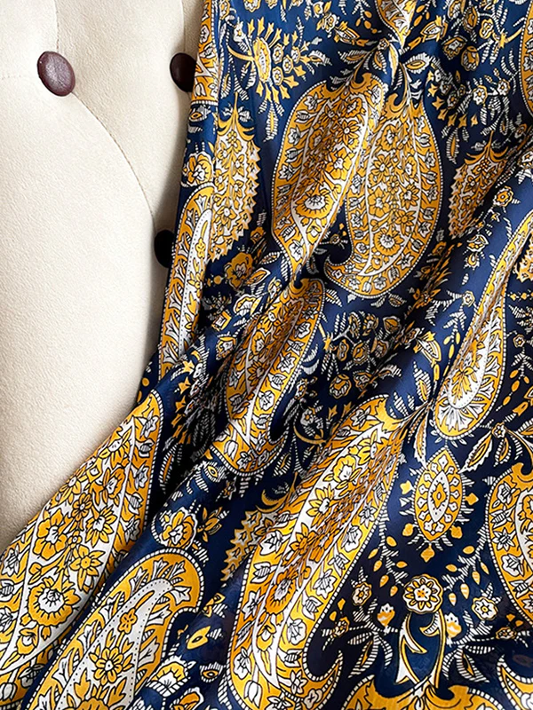 Vintage Floral Printed Silk Imitation Scarf - Image 5