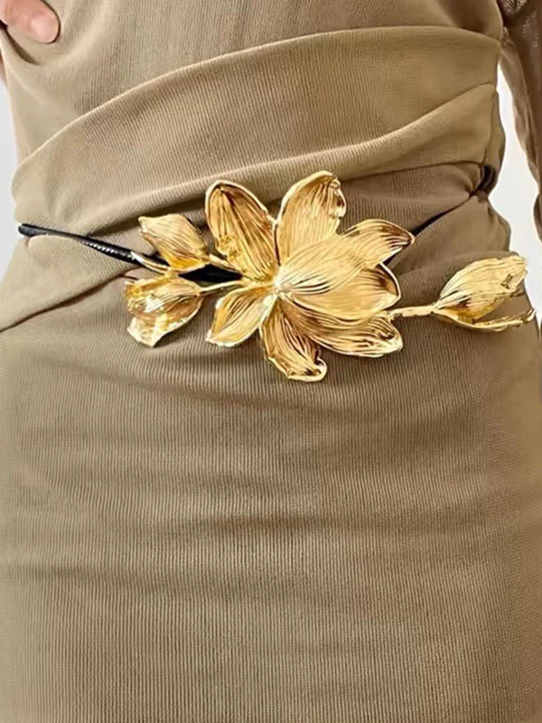 Vintage Flower Shape Belts - Image 4