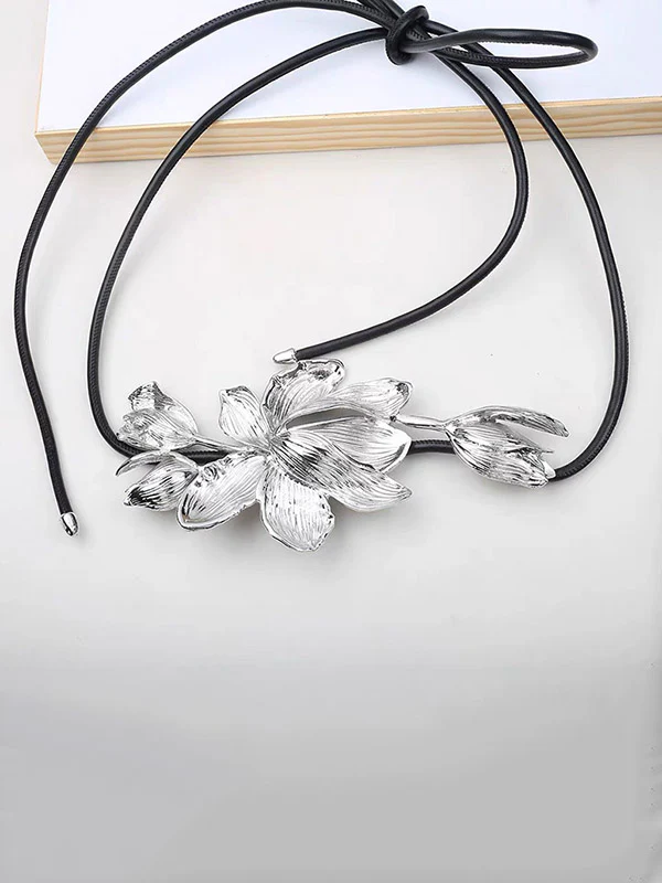 Vintage Flower Shape Belts - Image 7