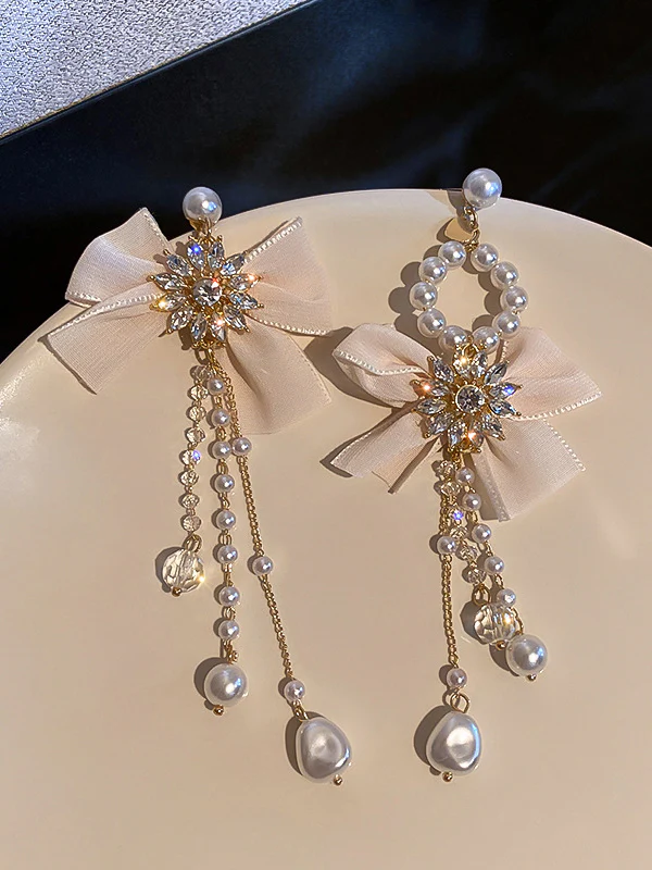 Vintage Rhinestone Bow-Embellished Tasseled Earrings Accessories - Image 5