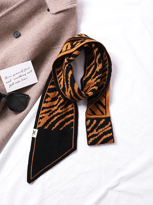 Zebra-Stripe Scarf - Image 5